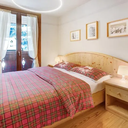 Chalet Meridiana 1 Apartment